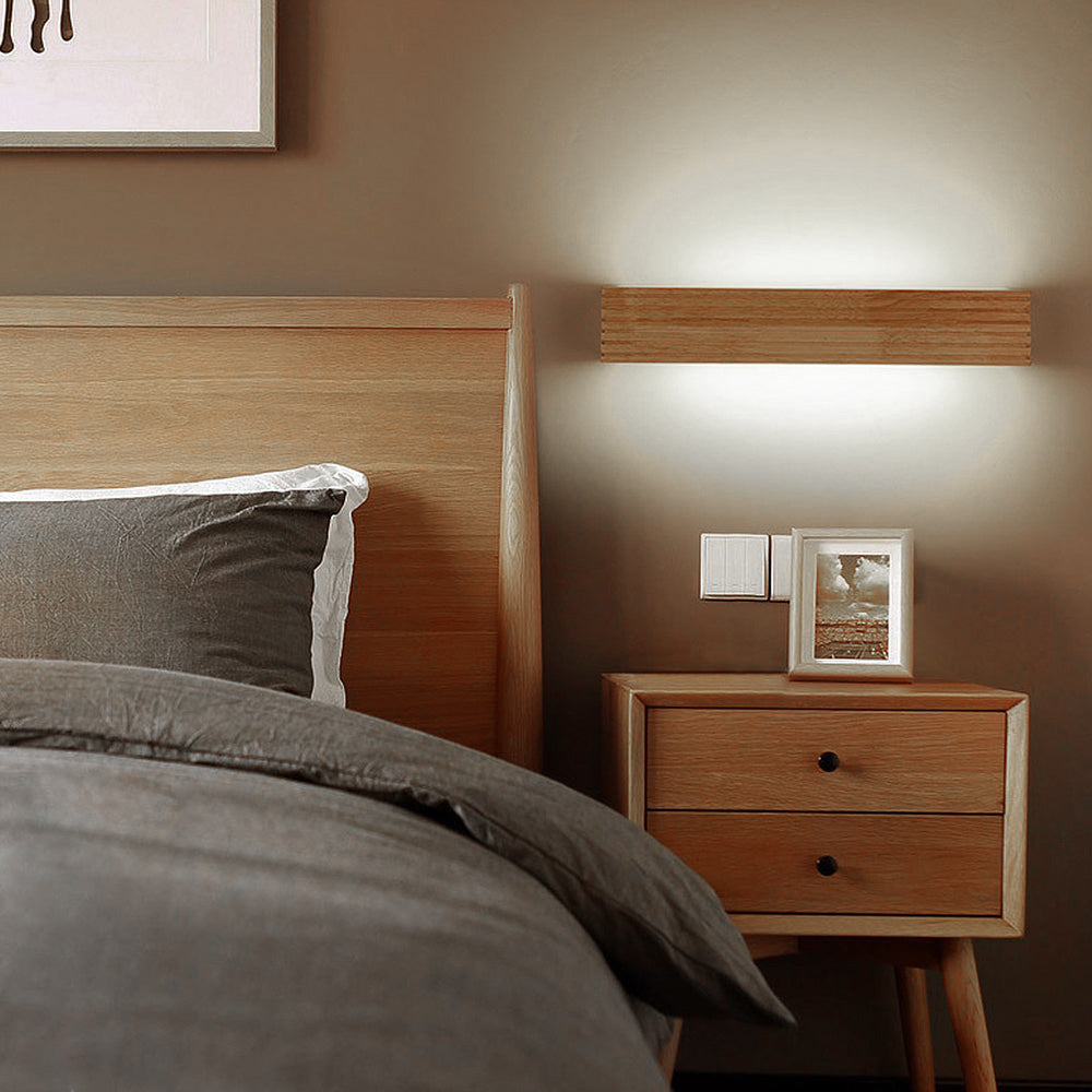 Sami Linear Wood LED Wall Light