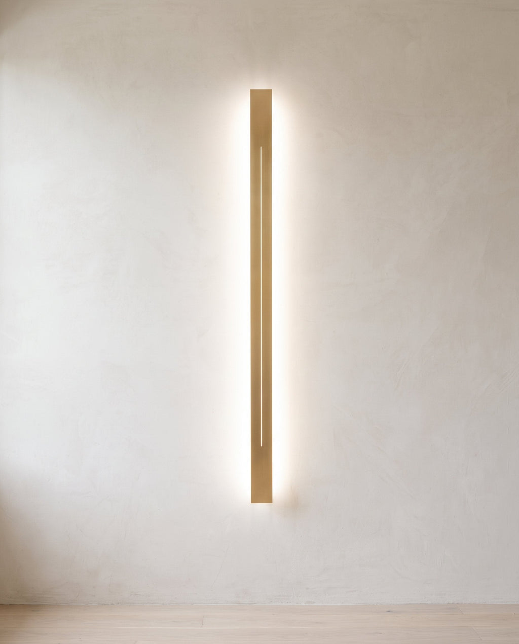 The Beam Wall Light