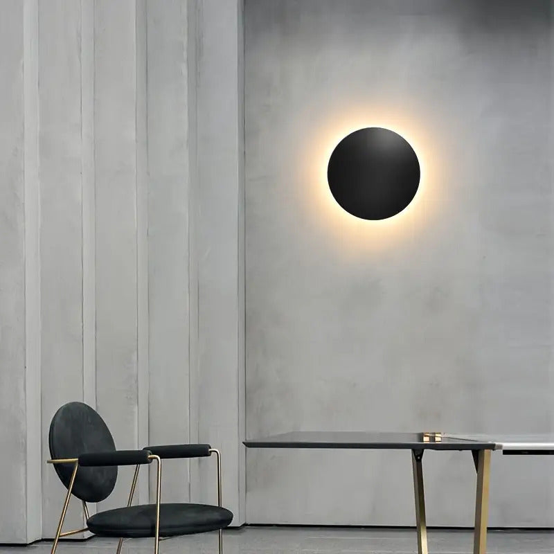 Round Halo LED Wall Light