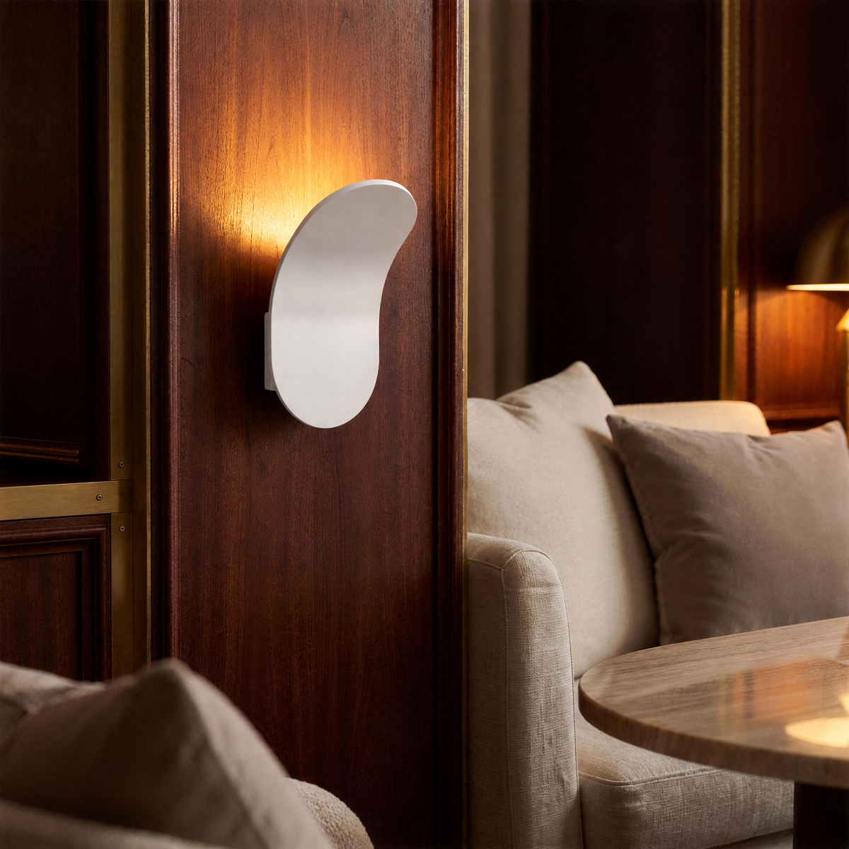 Arlo Curved Minimalist LED Wall Light