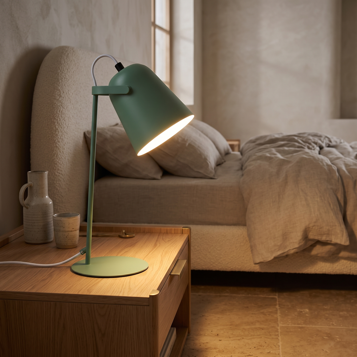 Soren Nordic Metal LED Desk Lamp