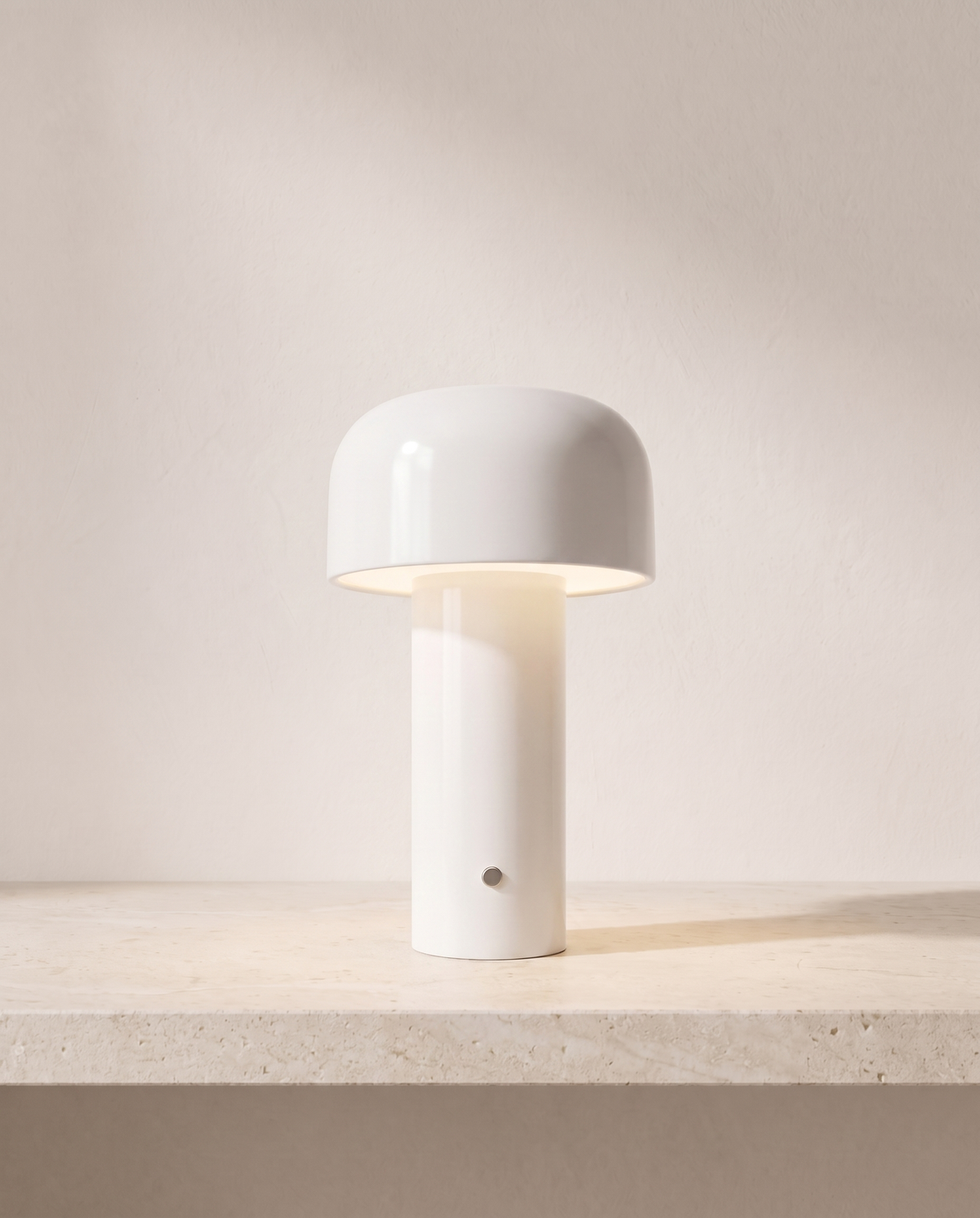 The Bud Cordless Table Lamp