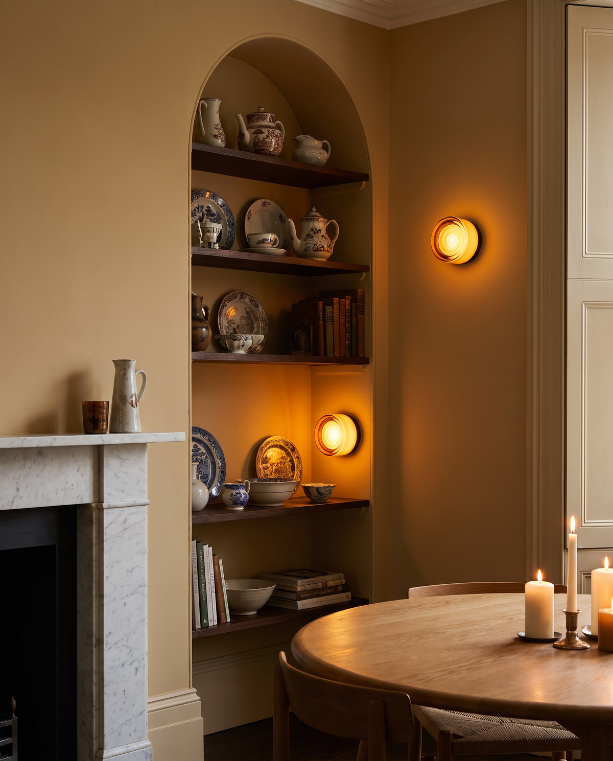 The Halo Wall Light