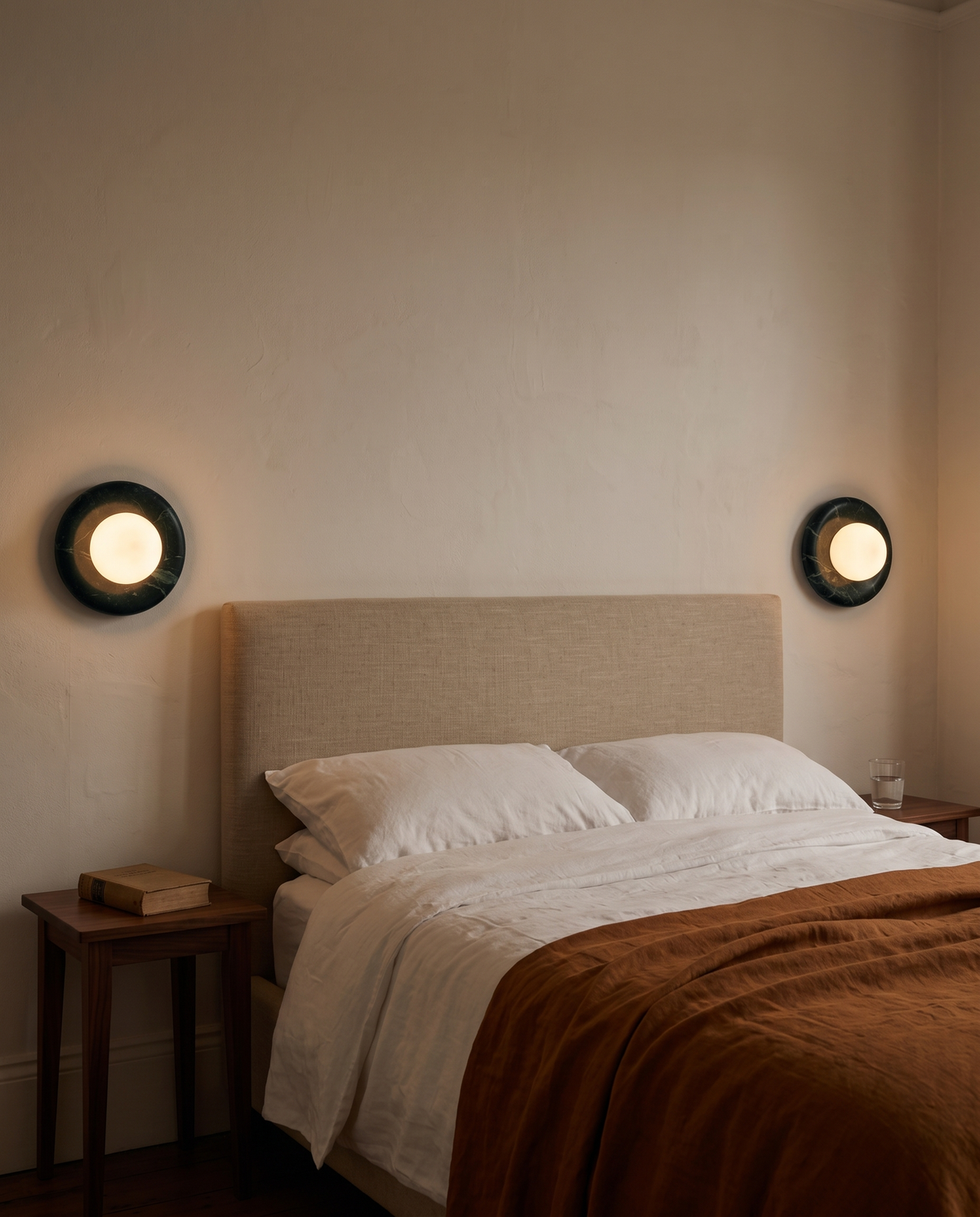 The Cameo Wall Light