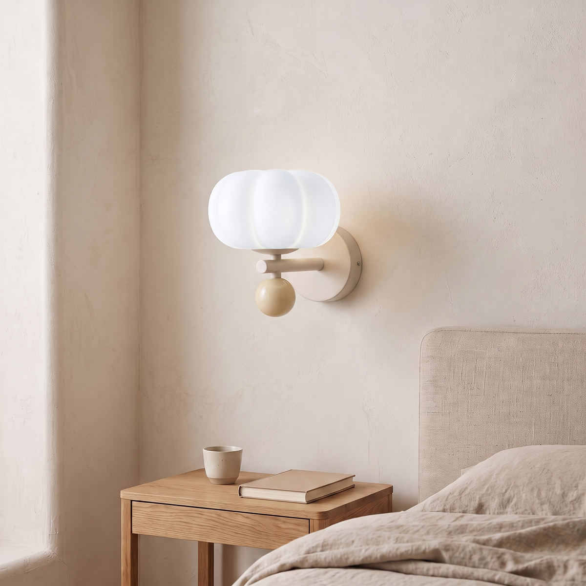 Nell Pumpkin Glass & Resin Wall Light