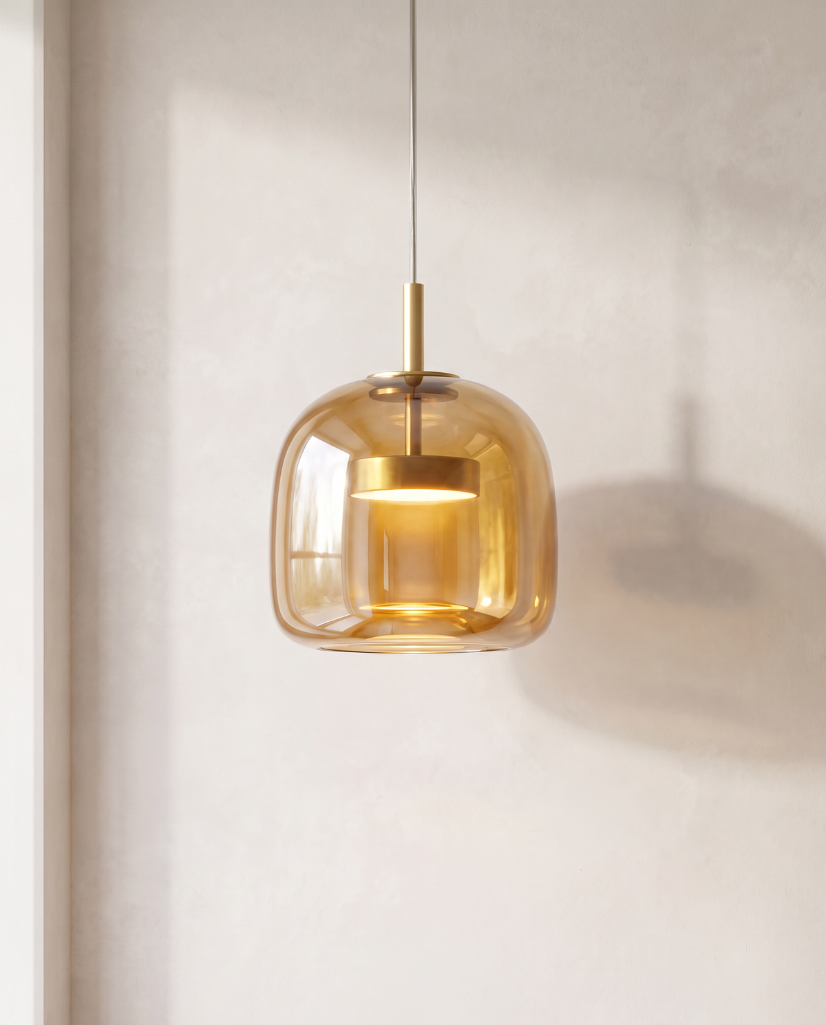 The Capsule Pendant