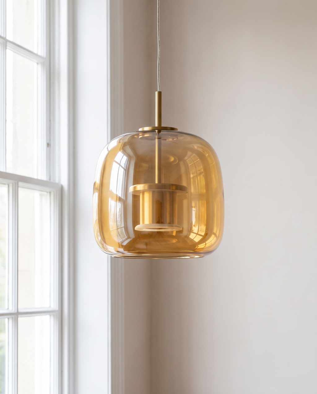 The Capsule Pendant