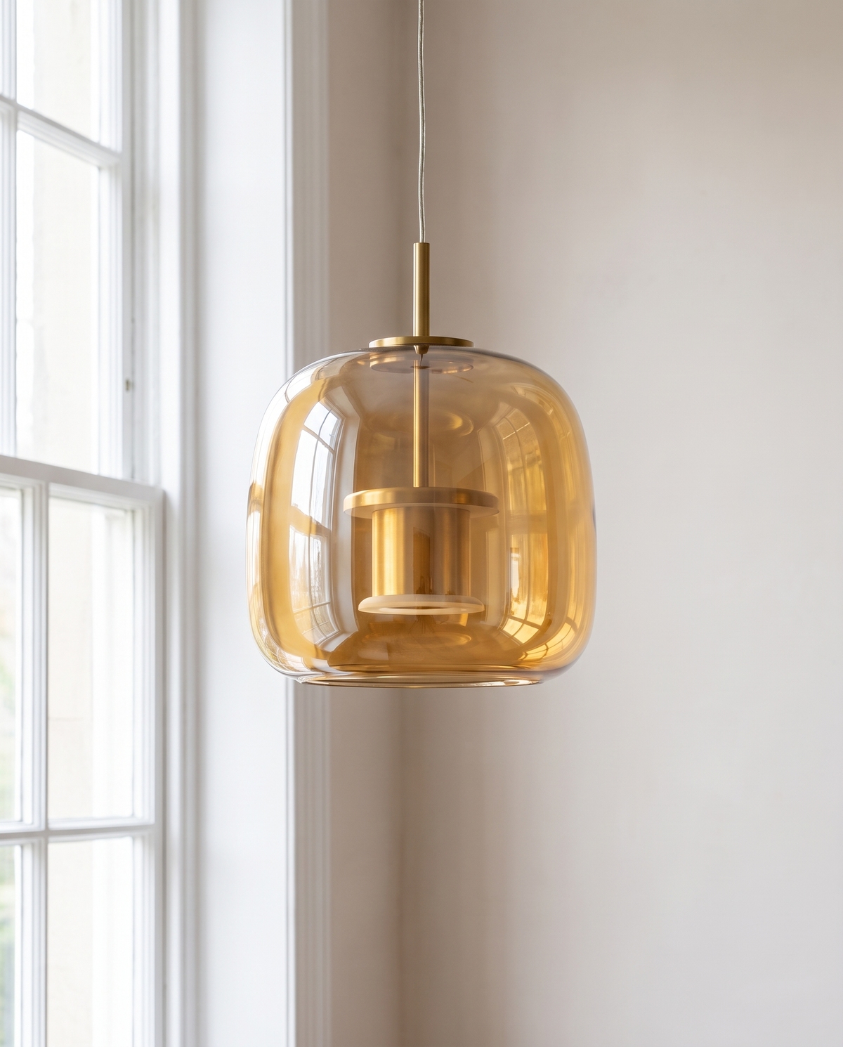 The Capsule Pendant