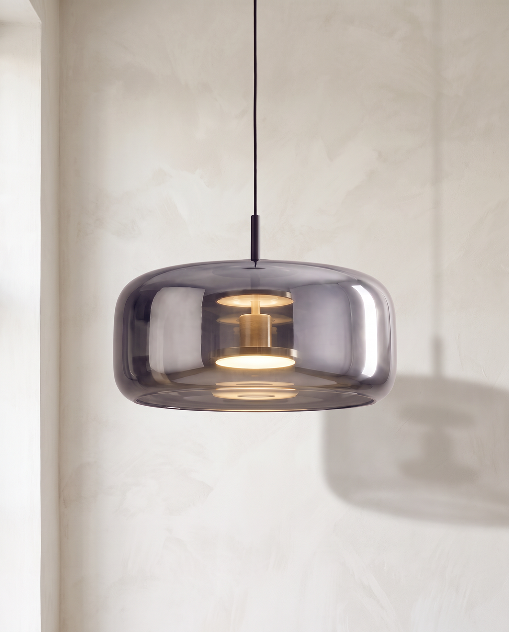 The Capsule Pendant