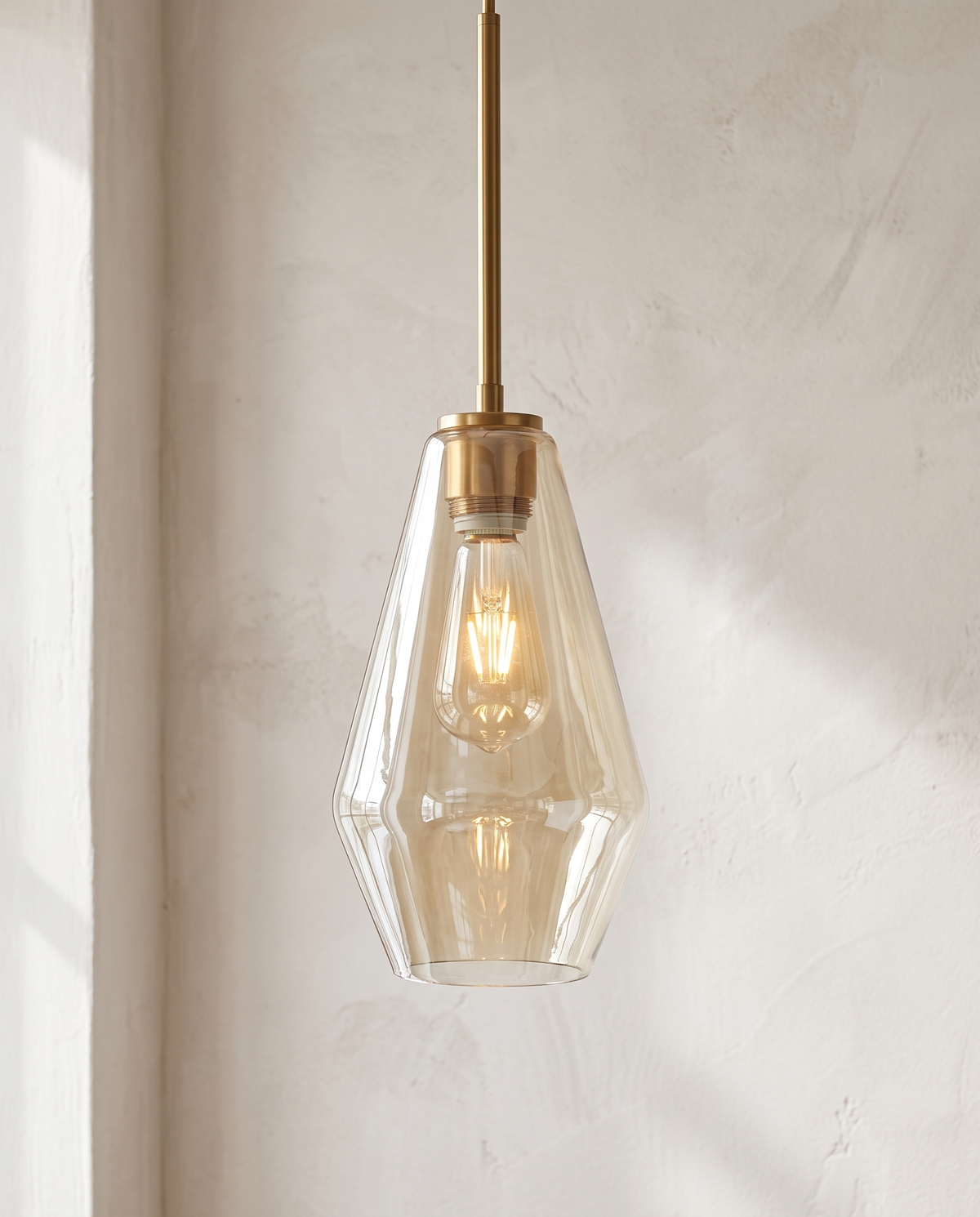 The Carafe Pendant