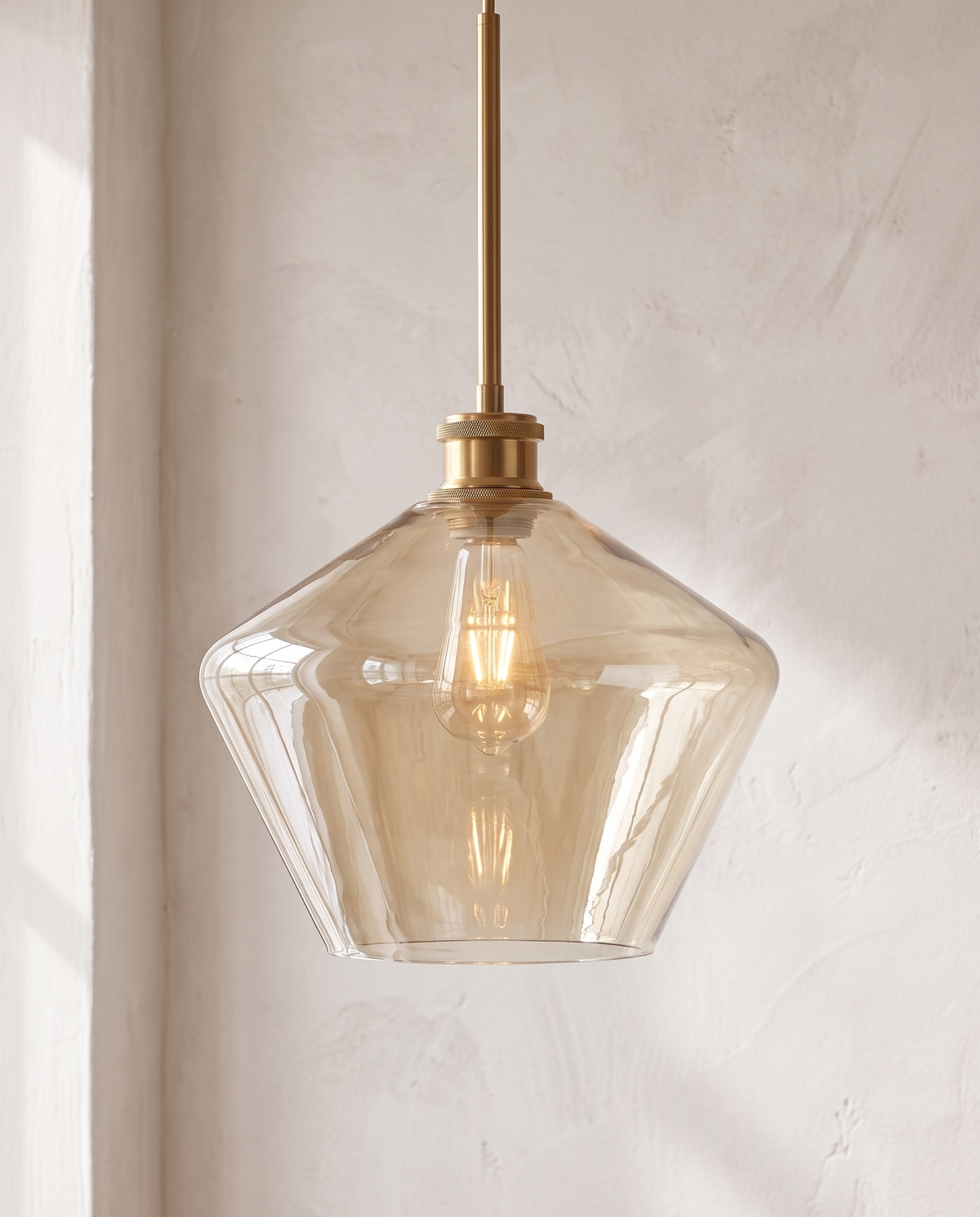 The Carafe Pendant