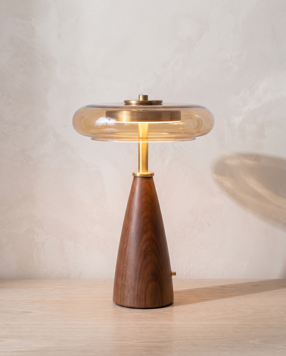 The Dovetail Table Lamp