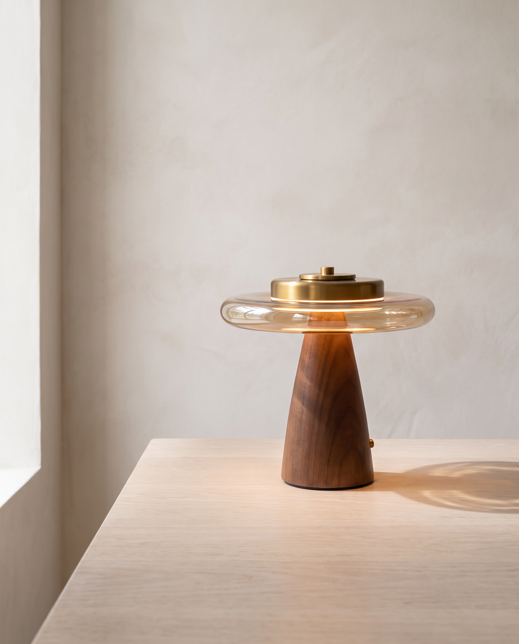 The Dovetail Table Lamp
