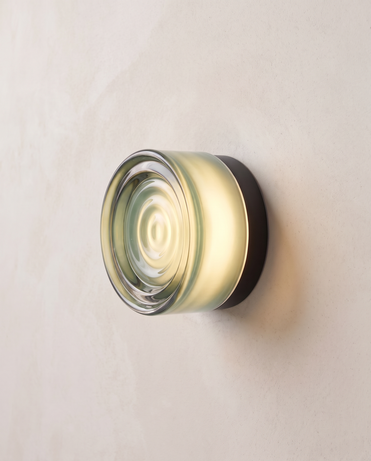 The Halo Wall Light