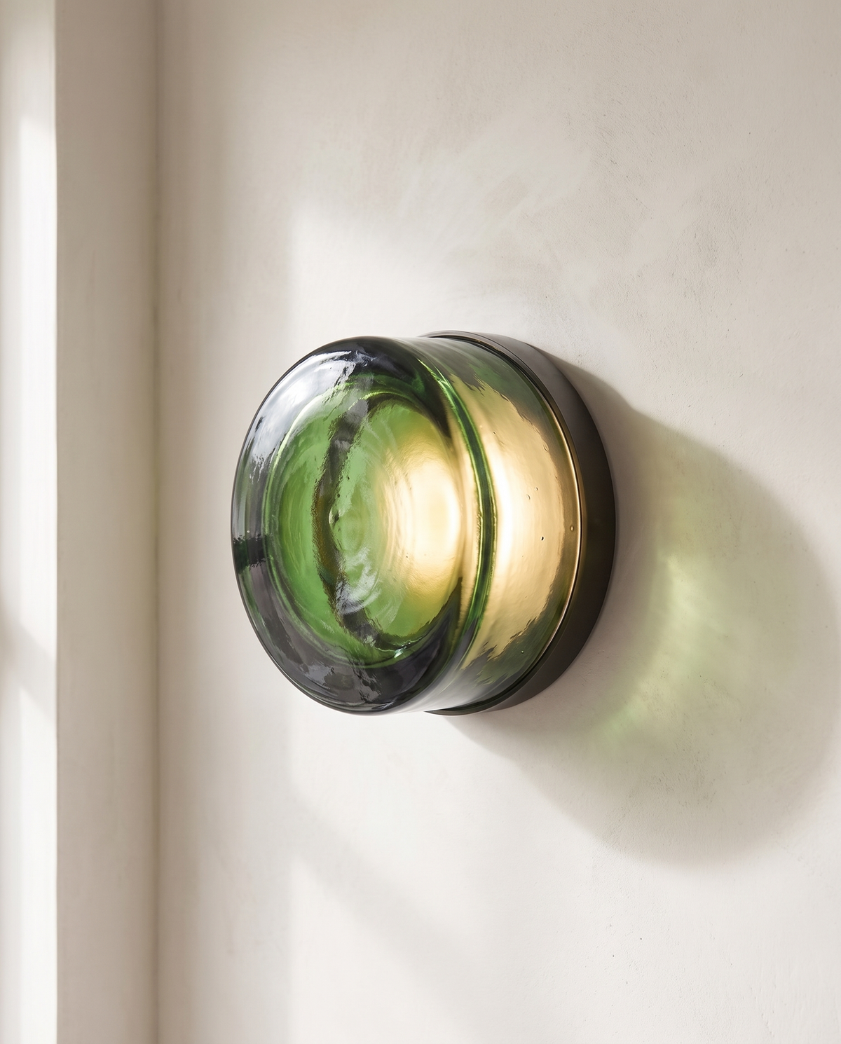 The Halo Wall Light