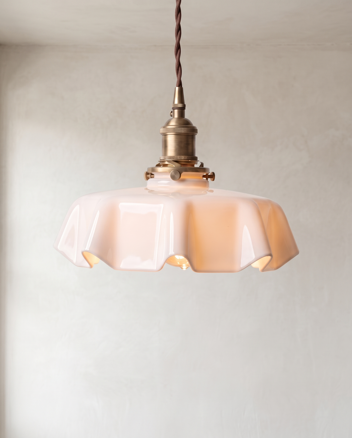The Scallop Pendant