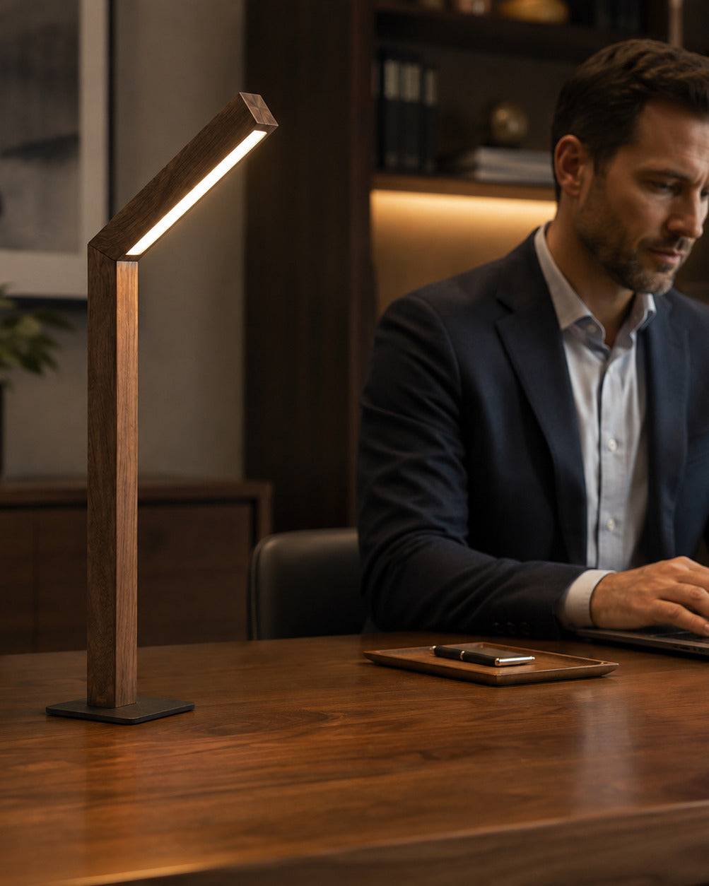 The Alder Table Lamp