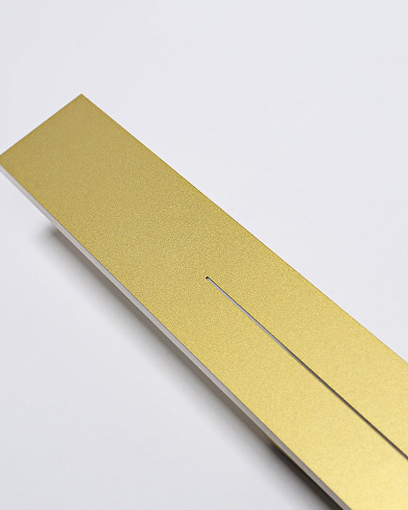 The Beam Wall Light