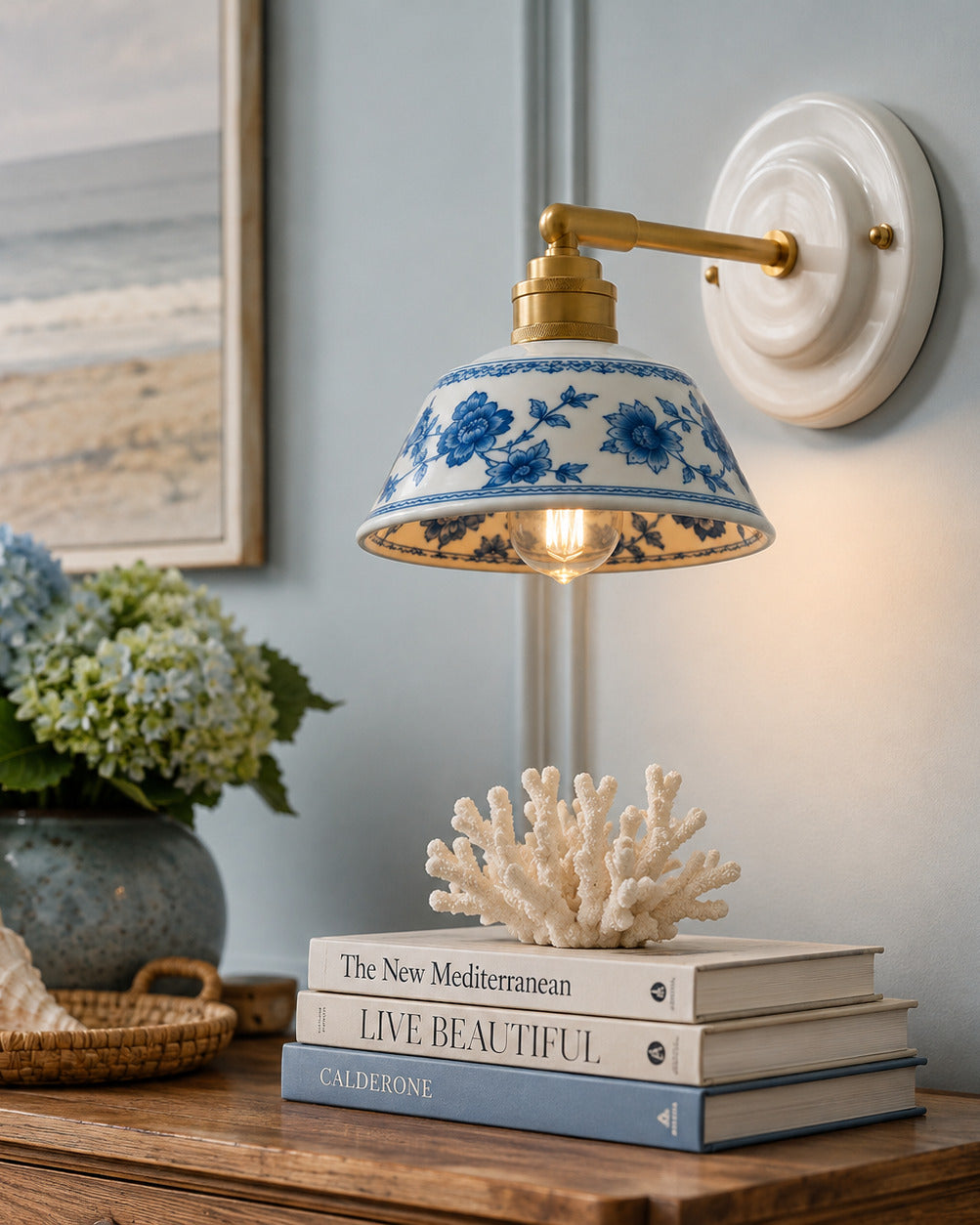 The Delft Wall Light
