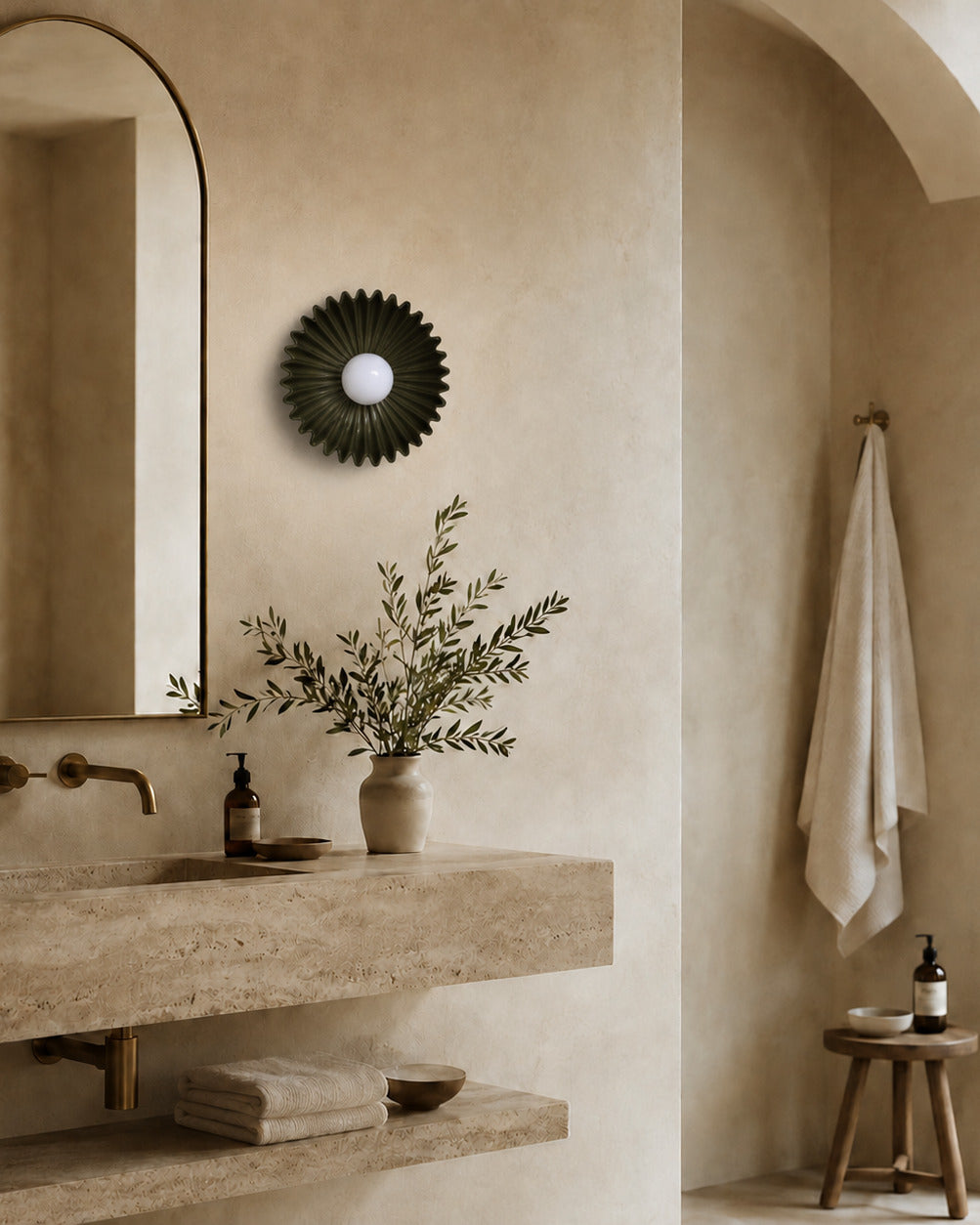 The Rosette Wall Light
